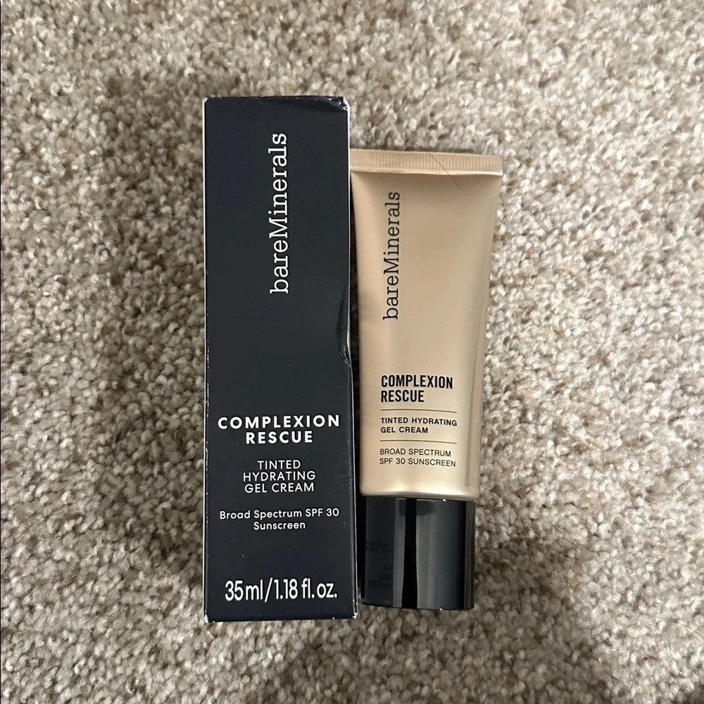 bareMinerals Complexion Rescue Tinted Gel Cream- Terra 8.5 - Picture 2 of 4